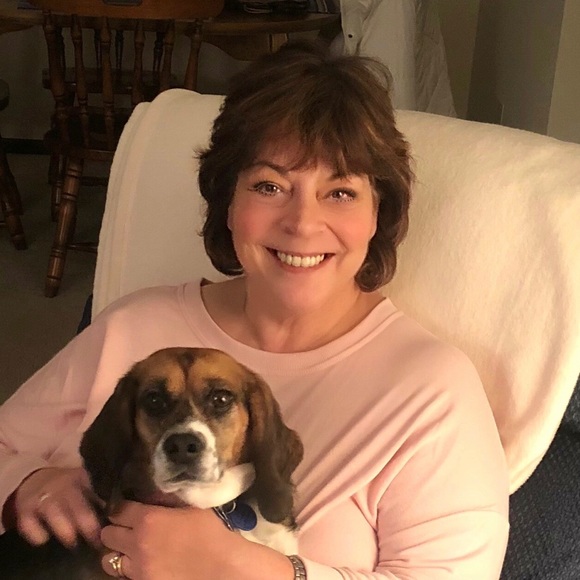 Meet your Posher, Mandy - Picture 2 of 2